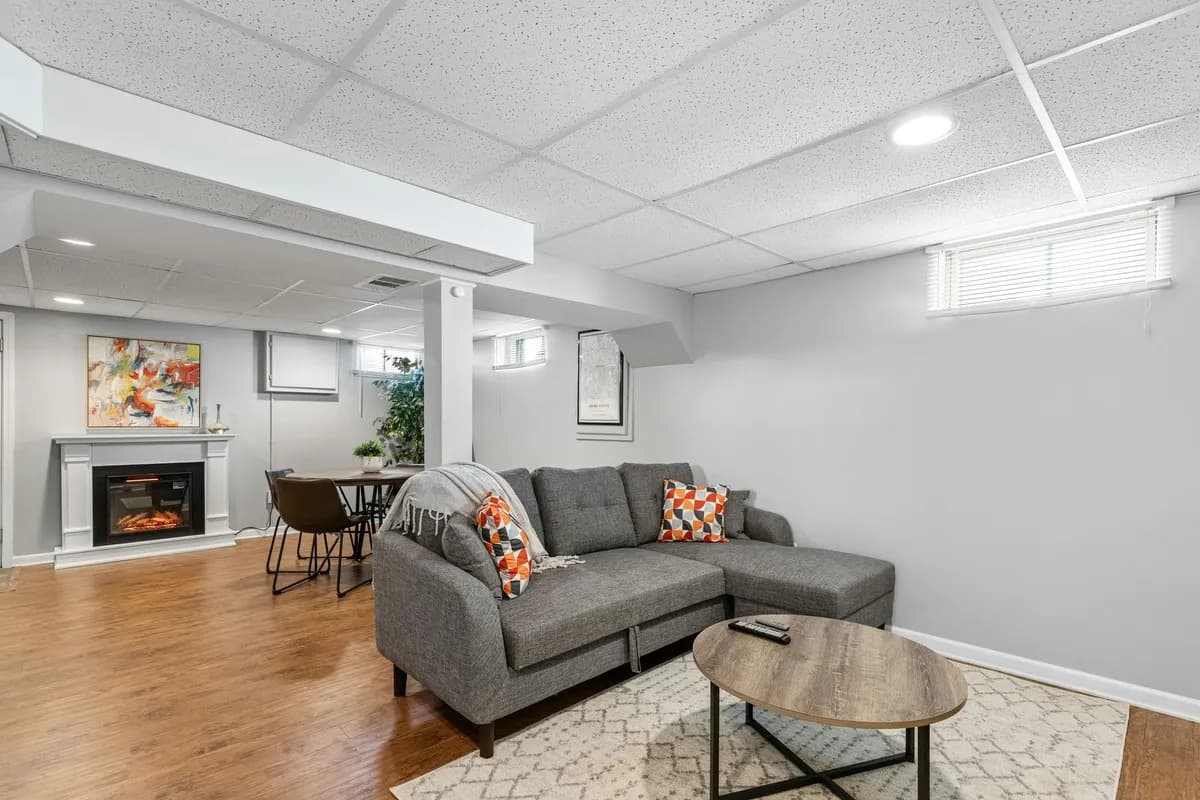 Luxury Real Estate Photography: Standards, Techniques & Editing